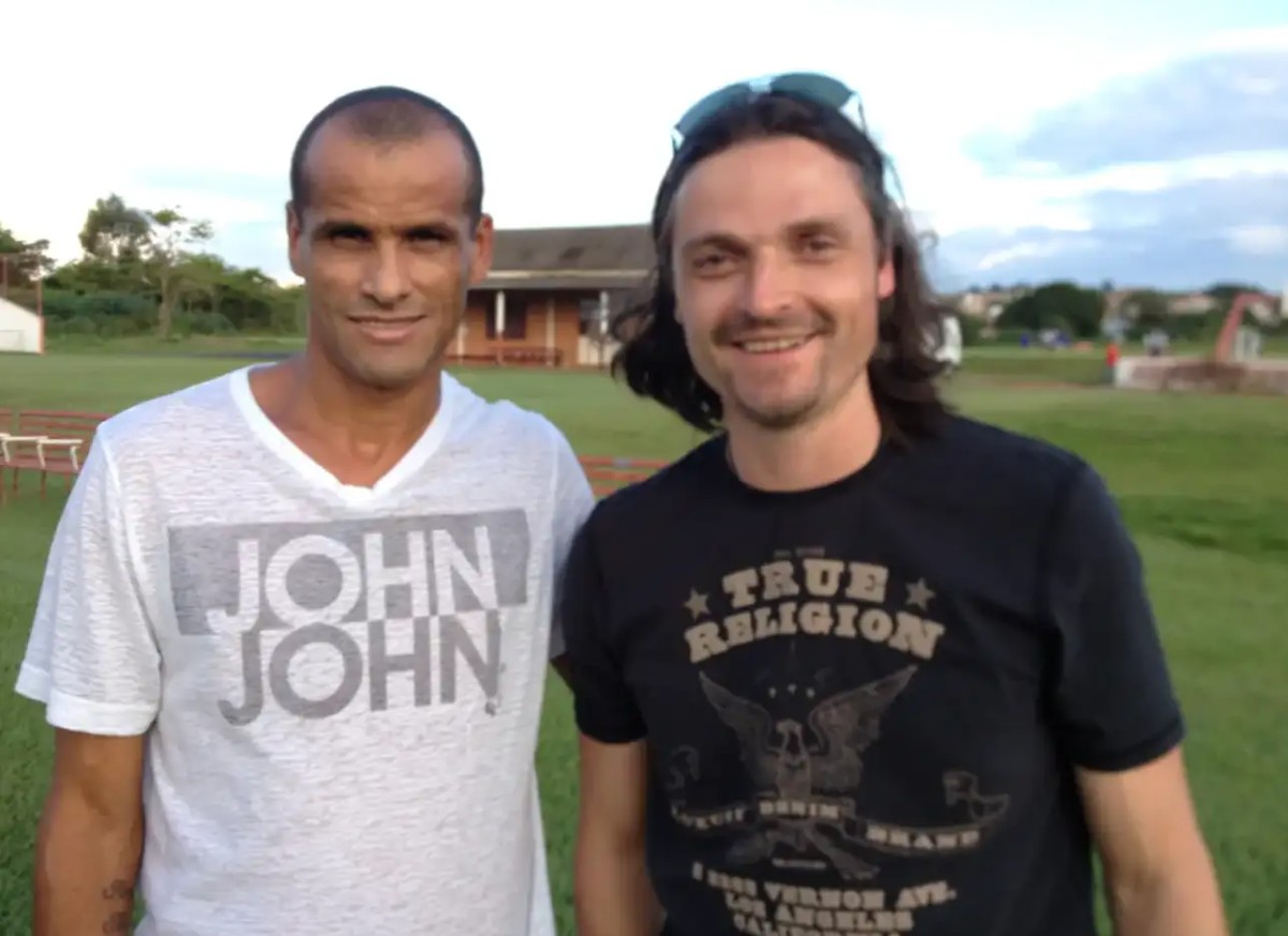 世界足坛最离谱的球员,走遍六大洲,三次被宣布死亡。